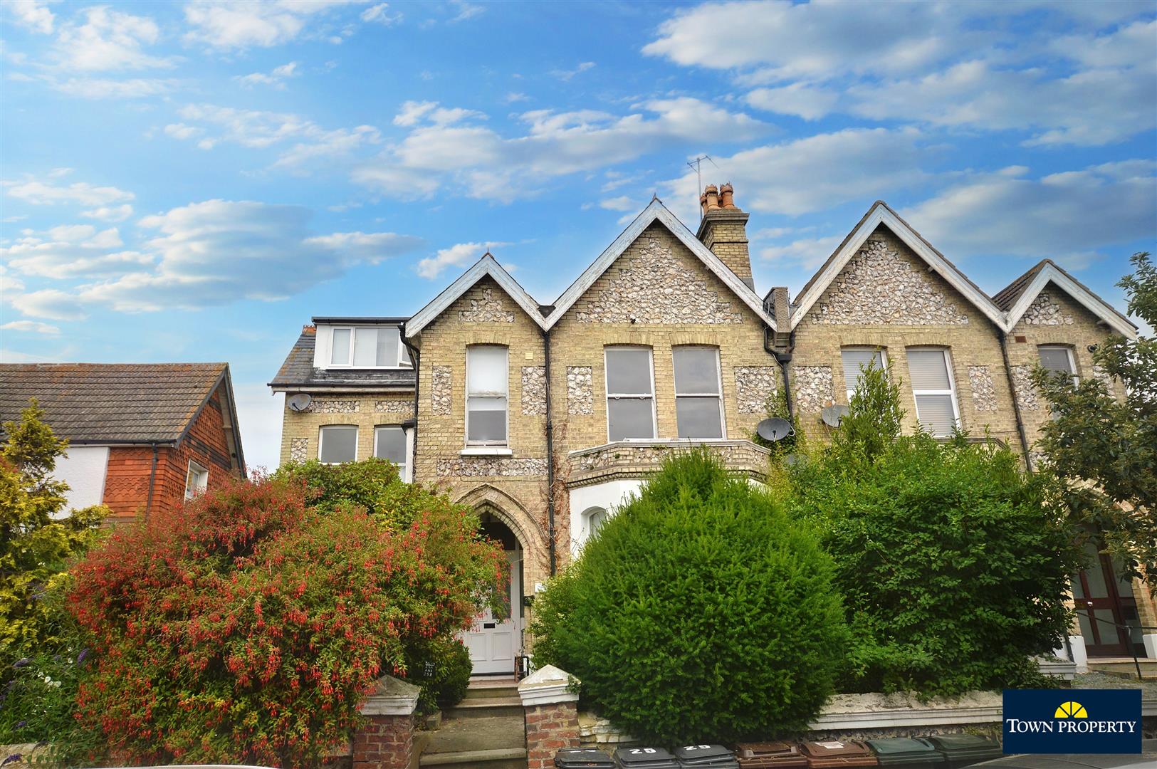 Property Details for Hartfield Road Eastbourne BN21 2AR Town